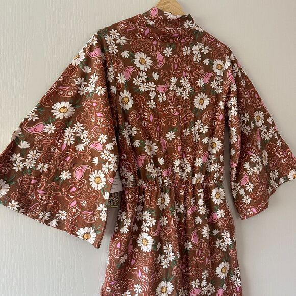Vada Winter Ayla Bell Sleeve Floral‎ Dress Dimestore Cowgirl Women's Size XS NWT - Picture 9 of 9